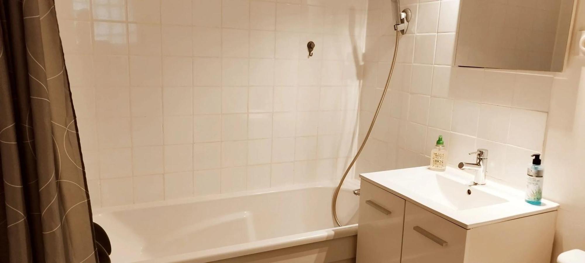 Studio Charmant Dans Un Ancien Moulin Pres D'Orange 30 M² Piscine Orange (Vaucluse) Exterior foto